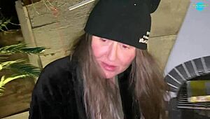 ugh, i can’t believe i’m such a dirty lil street girl in this vid!