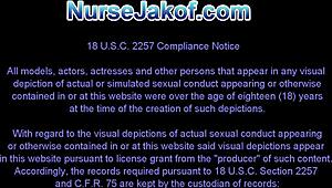 Моя сводная сестра Сьерра Сандерс репетирует стриптиз