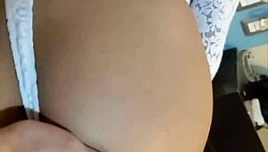 Me La Cojo Rico Y Le Meto El Dedo En El Culo With Prostitute Anal Assfucking