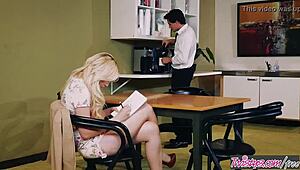 anya olsen explores artistic expression in twistys solo scene.