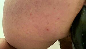 Hiç büyük siyah sik dildosu ile sert anal oyun denedin mi?