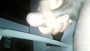 Teen Lesbian Girls Masturbate and Cum Deliciously Together