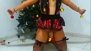 Hey, check this Christmas slave getting bound and gagged!