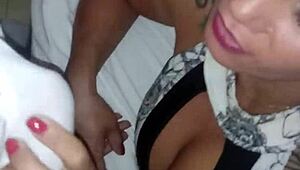 chupando esse pauzudo, quer ver mais?