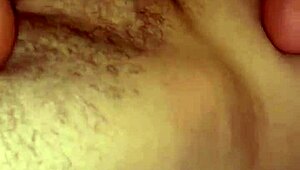 my black bbw lover cummin on my feets