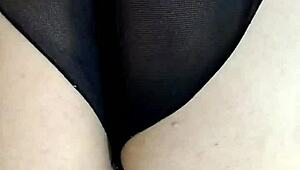 Luisa Macedo, show me how you touch that pussy!