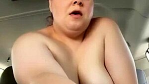 Laina Marie masturbates with vibrator and fingers in truck