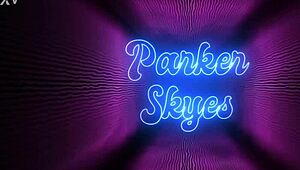 Watch this tattooed milf handle a blowbang like a pro