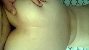 大屁股毛红发女郎POV近景内射