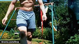 Guys Love Pounding Tight Assholes Until It Hurts - Bromo