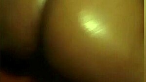 Young Ebony Shakes Fat Juicy Ass on Christmas