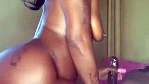 Ebony stepsister sucking and fucking her big black cock stepbrother 😏