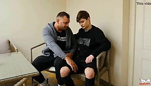 curtis rides cris uncut cock in bareback action