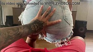 Tattooed babe gets her pussy filled with big cock