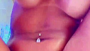 morena perfeita cavalgando na rola - rosavermelhacp