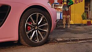 Iza looks so sexy semi-nude 😍