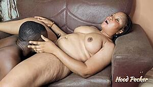 thick redbone loves her pussy stretched