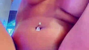 morena perfeita cavalgando na rola - rosavermelhacp