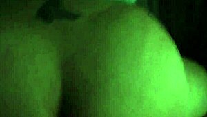 여친 도기 엉덩이 쳐들고 친구한테 박혀