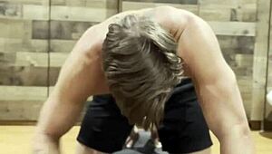 Unfaithful British Milf Gill Ellis Shows Off Her Huge Tits