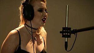 Lesbian Threeway Soaks Pussy Juice With Intense Fingering And Oral