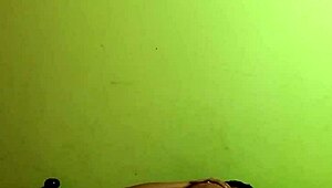 Que RICO me lo hace con su MONSTER COCK