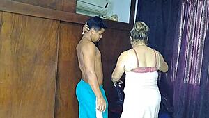 Follando A Mi Bella Madrastra Antes De Mudarnos En Doggystyle Con Monster Cock