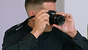 वाओ! टशी गॉर्जस केली अपने बर्थडे एनल थ्रीसम में बीएफएफ सिया के साथ मजा लेती है। क्या वाइल्ड राइड है!