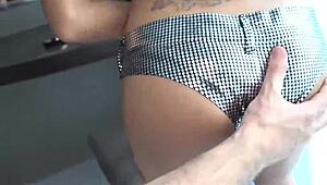 Девушка с косичками ледибой хвастается убийственными навыками минета 😍