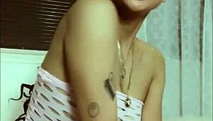 light skin black girl's titties steal the show