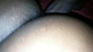 Pretty Jamaican Momi is taking that long American dick 😍