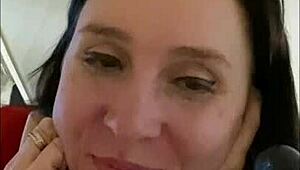 Look how I’m sucking this virtual cock!