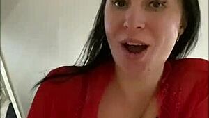 Look how I’m sucking this virtual cock!