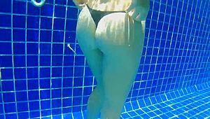 I stuffed three panties in my pussy and fucked a black dildo in the public pool.