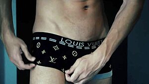 Young Gay Model Sully Strips Naked Boldly