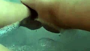 Bbw flaunts feet and fat pussy in bath 😍