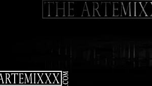 Yolanda Yamzx handles that big black cock from Artemis XXX and cums on her latina ass.