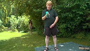 Hot brunette says, 'fuck me doggystyle in the park'