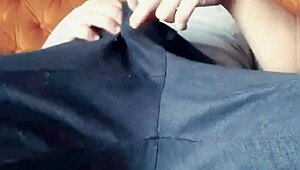 Amateur Webcam Solo Masturbation With Big Cock