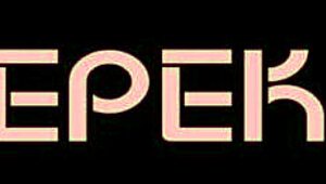 Sarah Rosa Suckles on Alexx Blackout's Dick in Christmas Making Off Scene