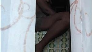 Naejae Onyxx, the tall giantess, grinds against my window