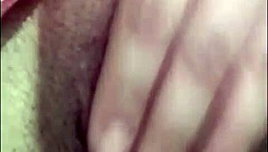 Bianquinhafox Em Puxei Minha CalcinhA Pro Lado E Me Toquei Ate Gozar Completo No Red