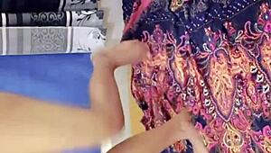 Rumpa21 enjoys her pussy hole dominated in homemade porn