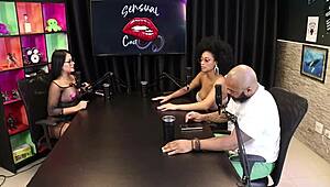 gostosa shows silicone tits and gets assfucked by tifany rocha