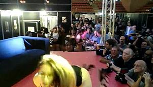 real public encounter in barcelona with zenda sexy and victor bloom