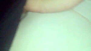 Crossdresser Sissy Boy In Tight Leggings