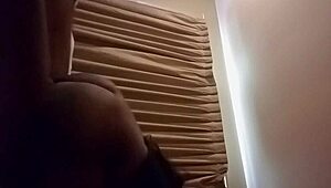 BLACK BUBBLE BUTT RIDING MY DICK!