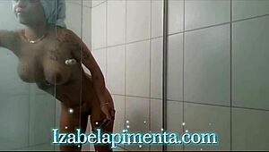 Izabela Pimenta finds neighborhood guys for a wild gangbang