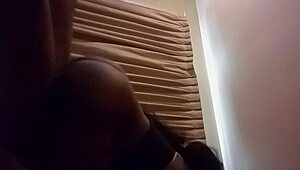 BLACK BUBBLE BUTT RIDING MY DICK!