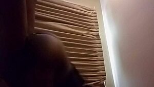 BLACK BUBBLE BUTT RIDING MY DICK!